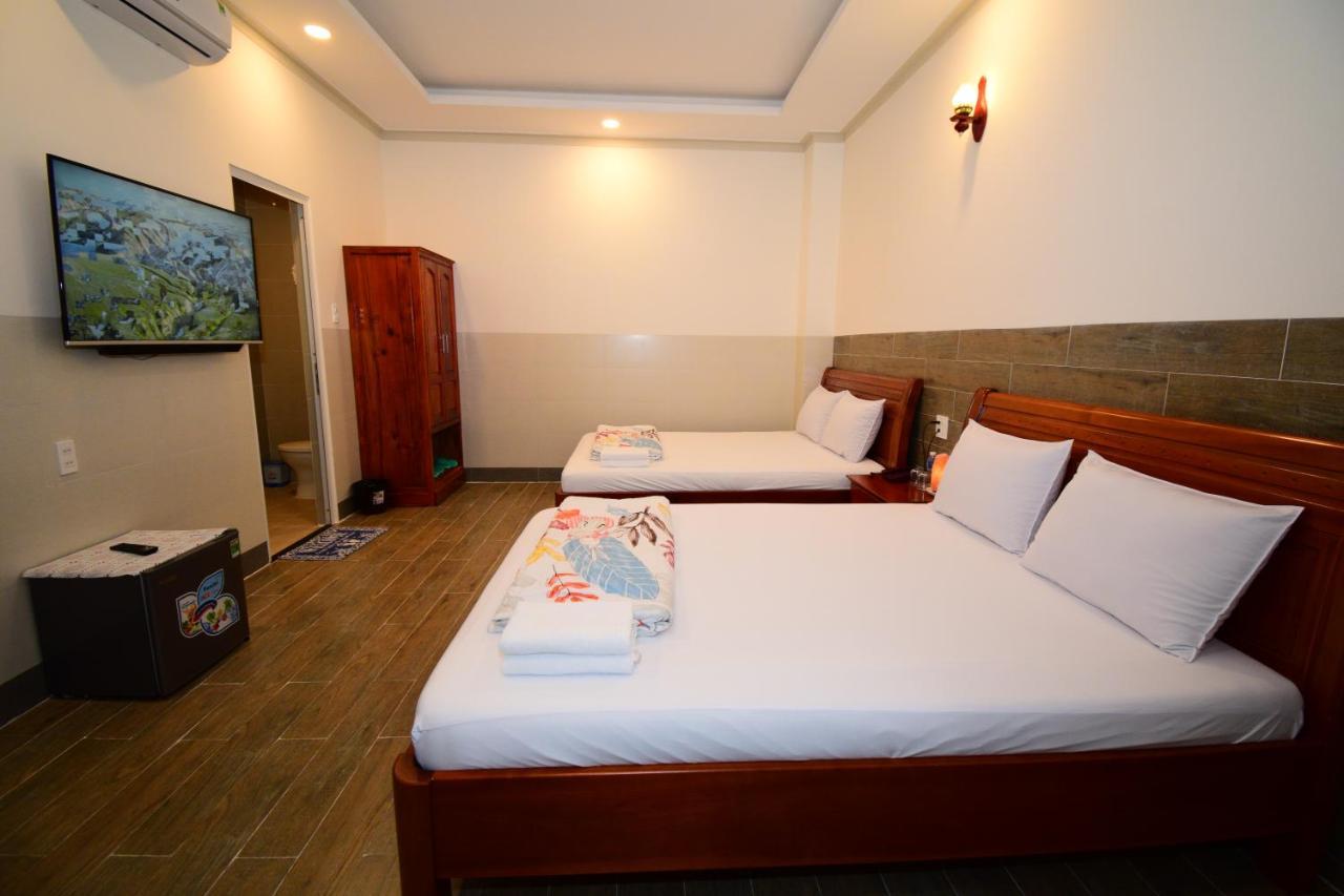 Hotel Nha Nghi Hung Hoa Phan Thiet Exterior foto