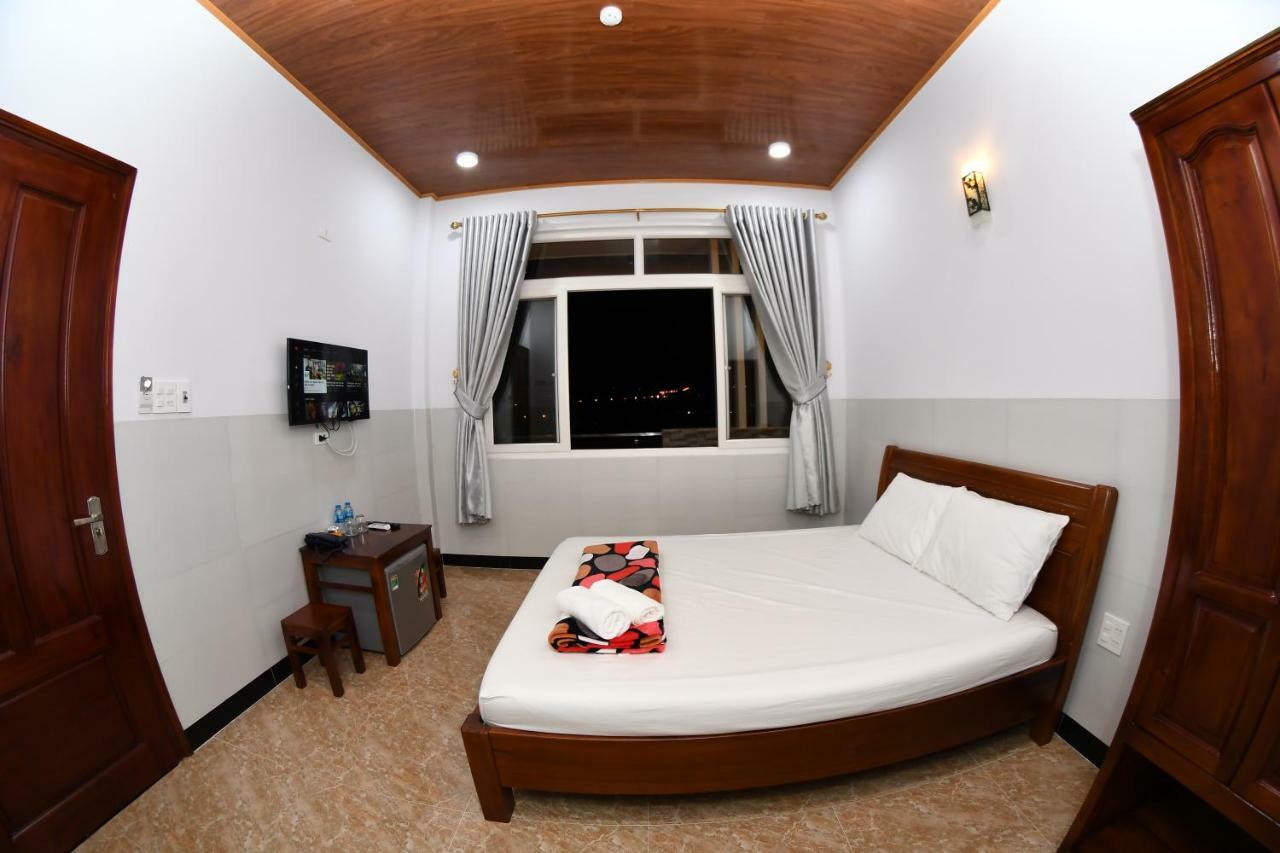 Hotel Nha Nghi Hung Hoa Phan Thiet Exterior foto